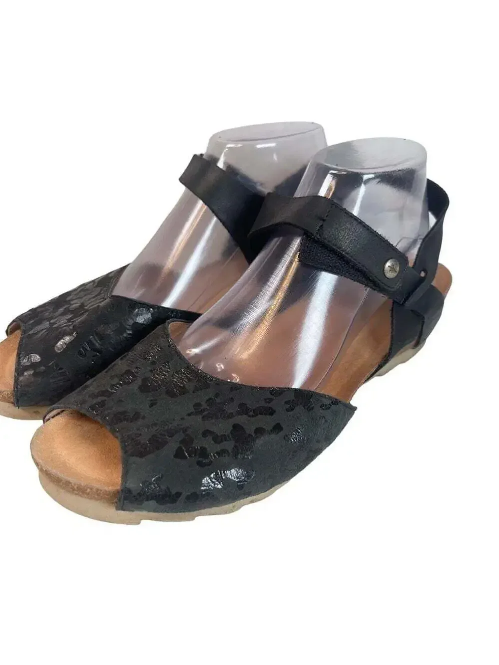Wanda Panda Tina Black Leather Comfort Wedge Sandals Hook Loop Womens 9